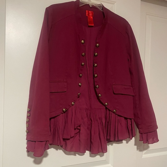 V Cristina Jackets & Blazers - Gorgeous V Cristina Blazer